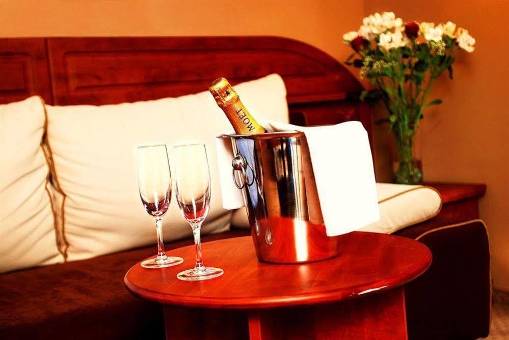 U Divadla Hotel